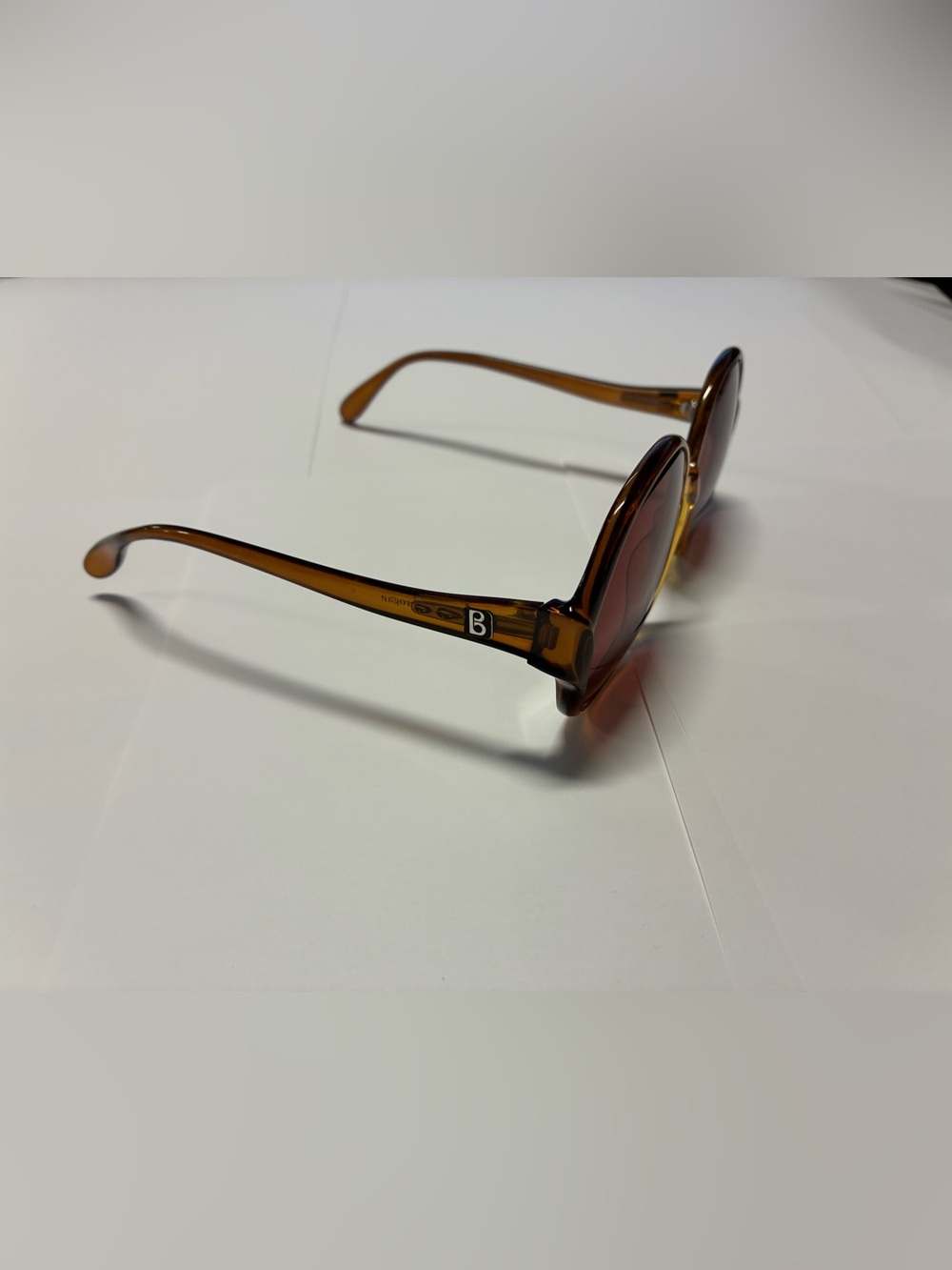 Terri brogan  Round Frame eyeglasses with Subtle Logo Accent